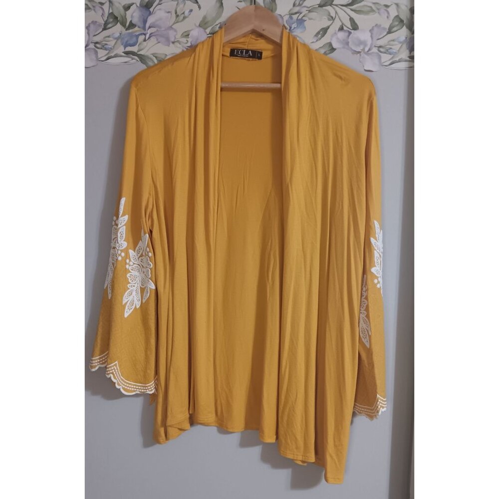ECLA Large Yellow Open Floral Textured Flowy Casual Event Occasion Boho Top